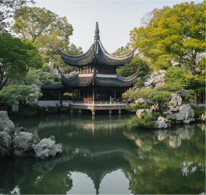 铁山港区怜蕾餐饮有限公司